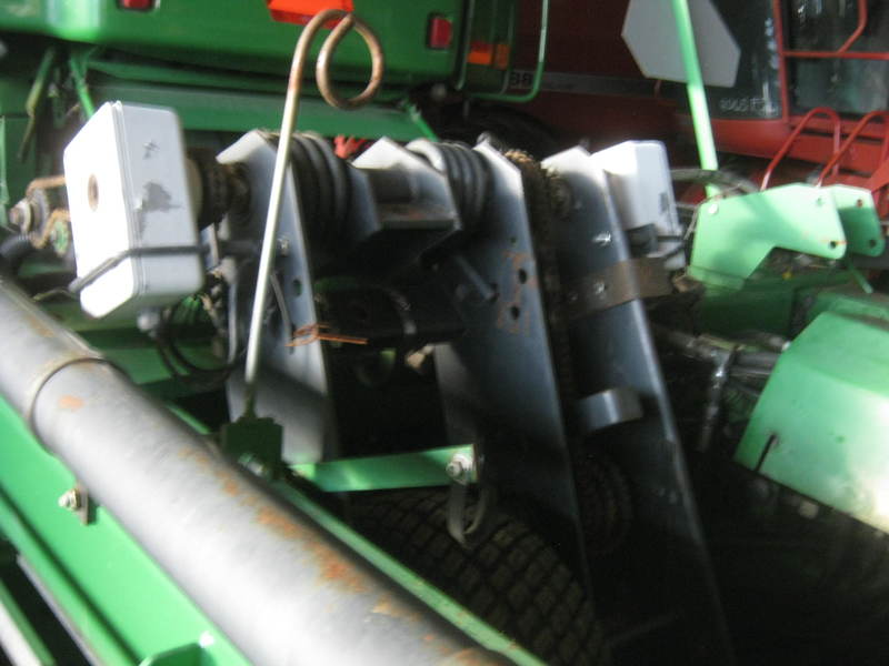 Planting Equipment  John Deere 1780 Planter Photo